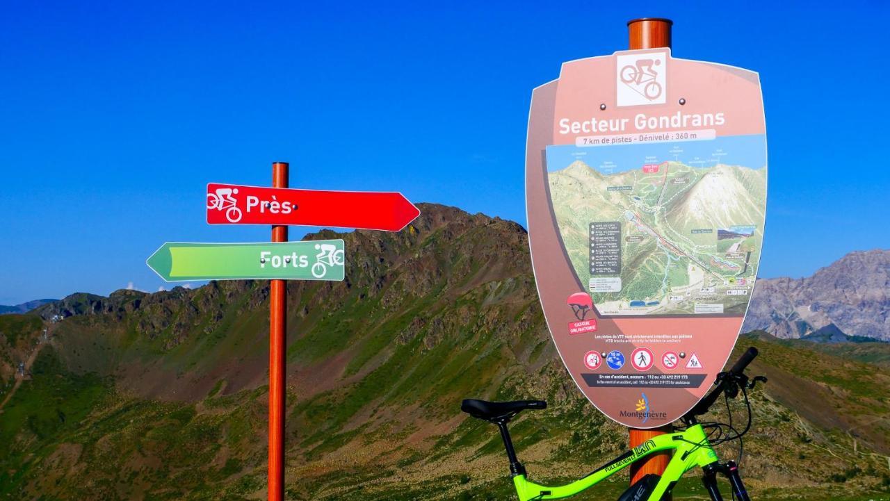 Le Chaberton, rénové en 2021, pied des pistes et spa Montgenèvre Extérieur photo